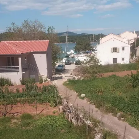 Seaside House Mali Iz Nyaraló Veli Iž