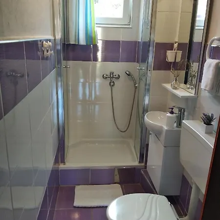 Seaside House Mali Iz