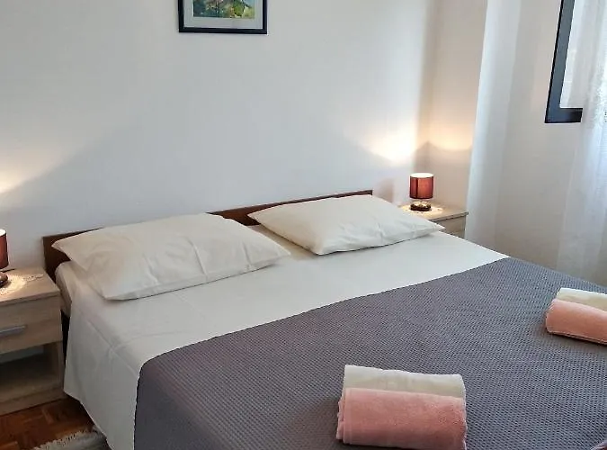 Seaside House Mali Iz Nyaraló Veli Iž